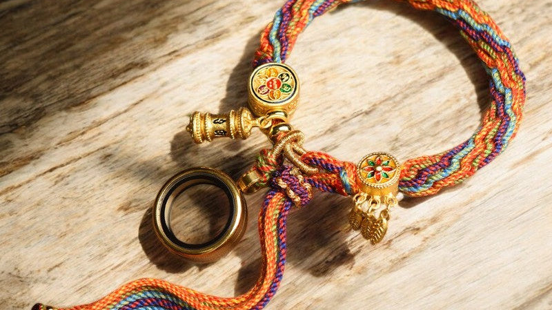 Tibetan Om Mani Padme Hum Luck Knot String Bracelet