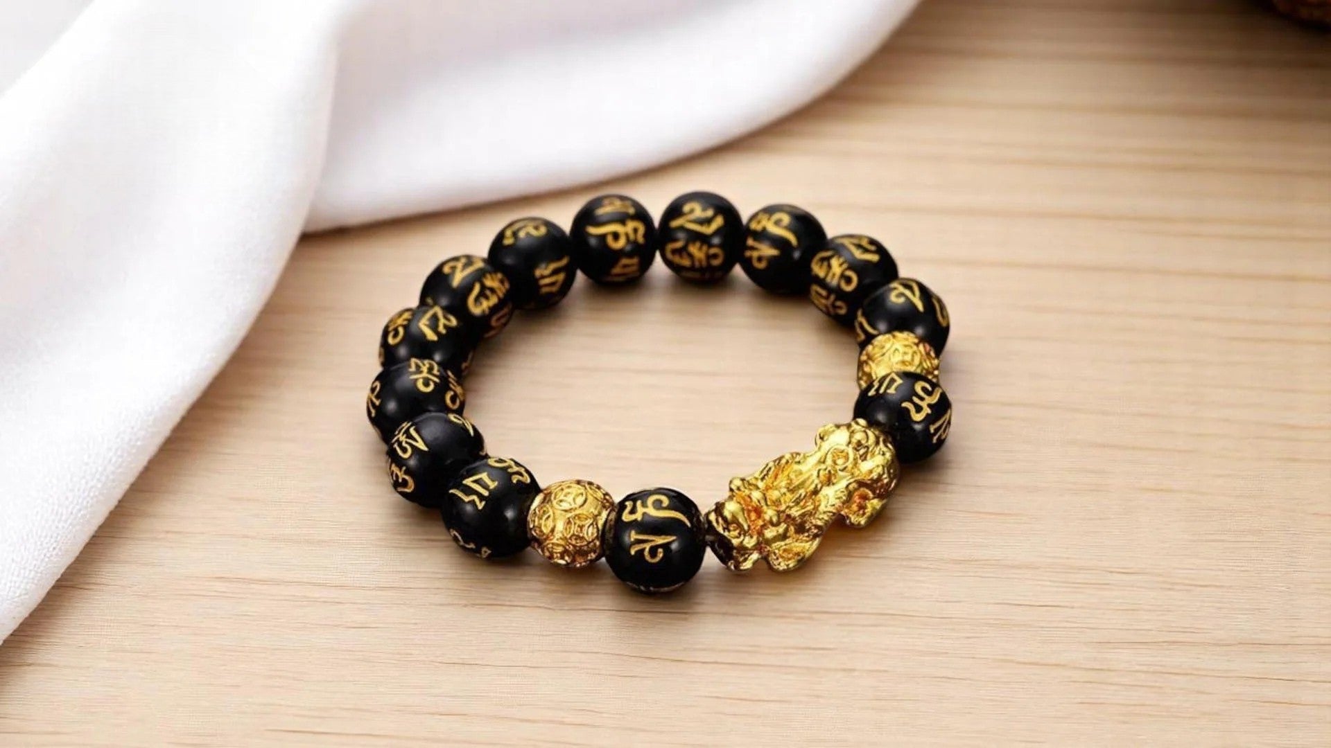 Pixiu Bracelet: Meaning, Benefits, and How to Wear It