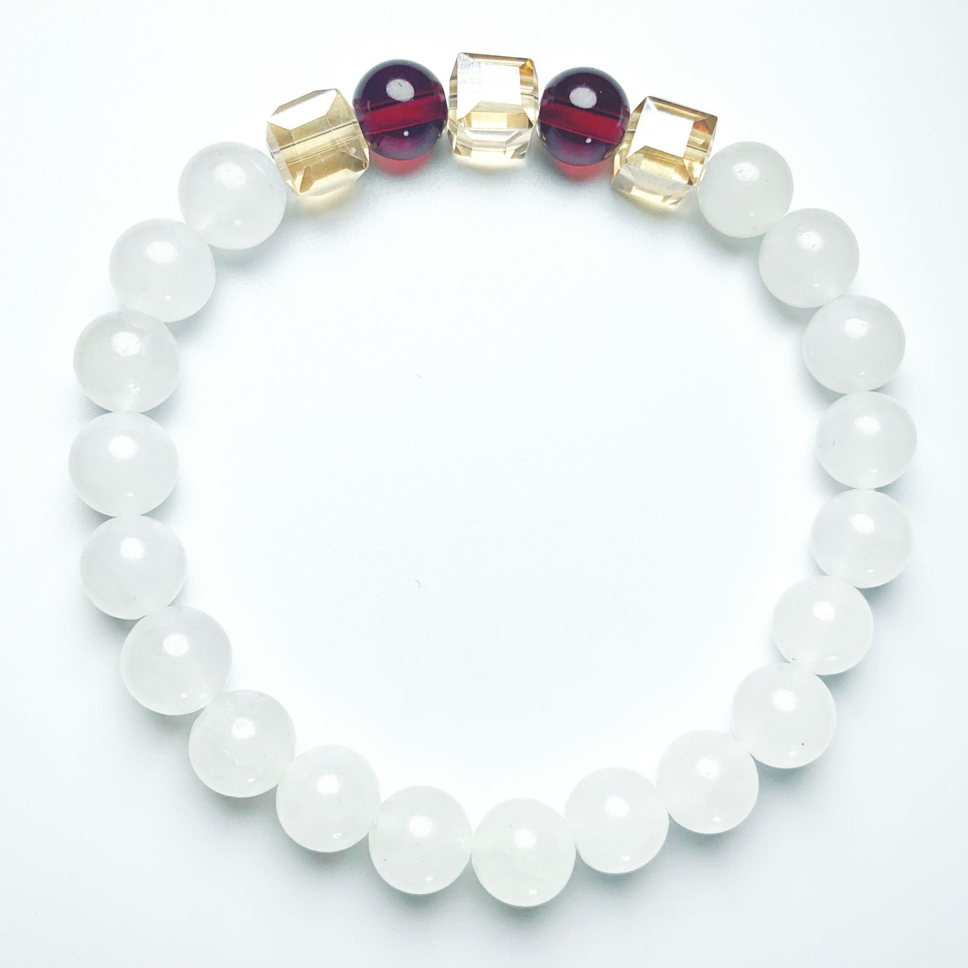 White-Crystals-Meaning-and-Benefits