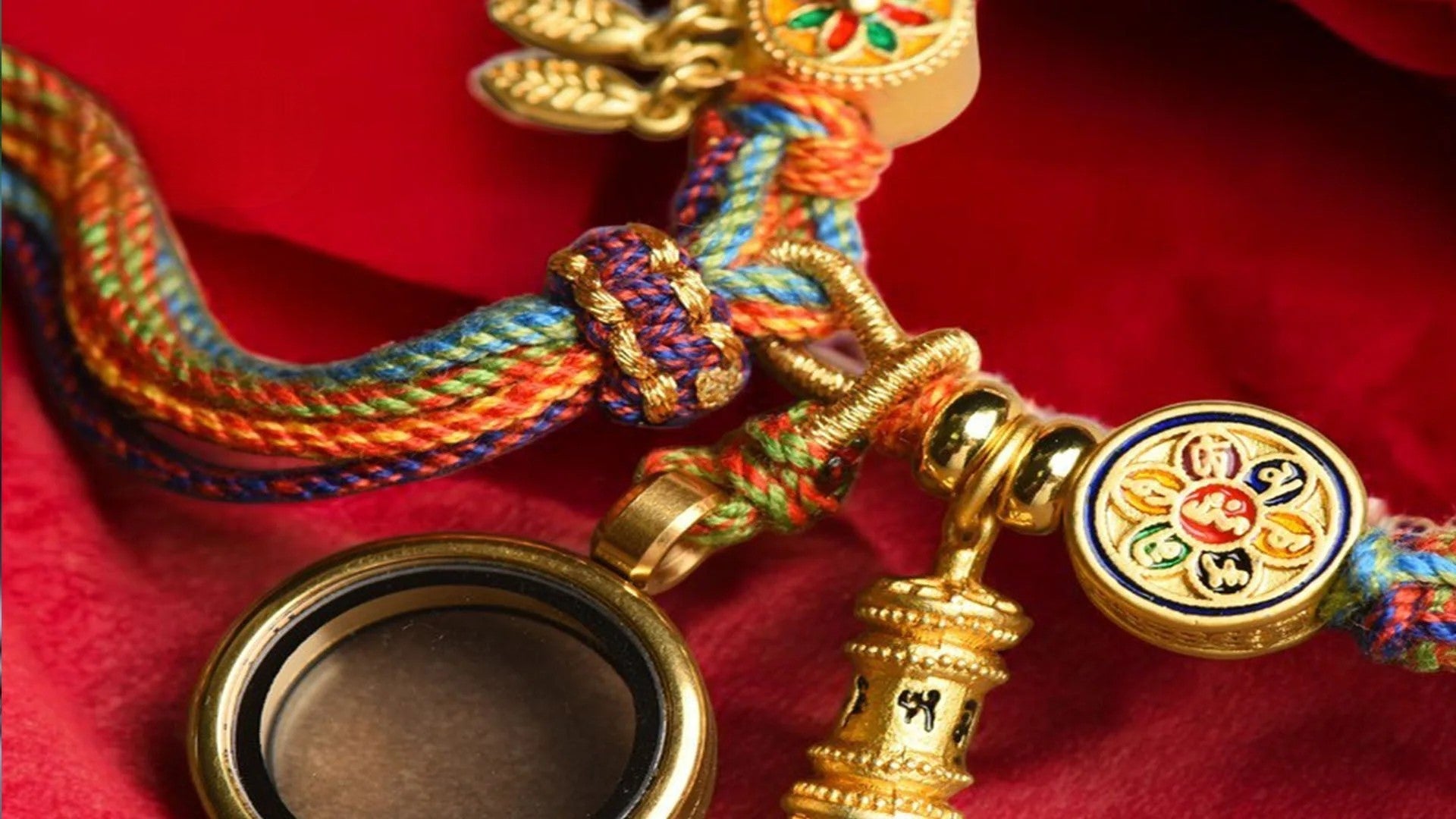 Tibetan Bracelet: Symbolism, Benefits & Why You Should Wear One