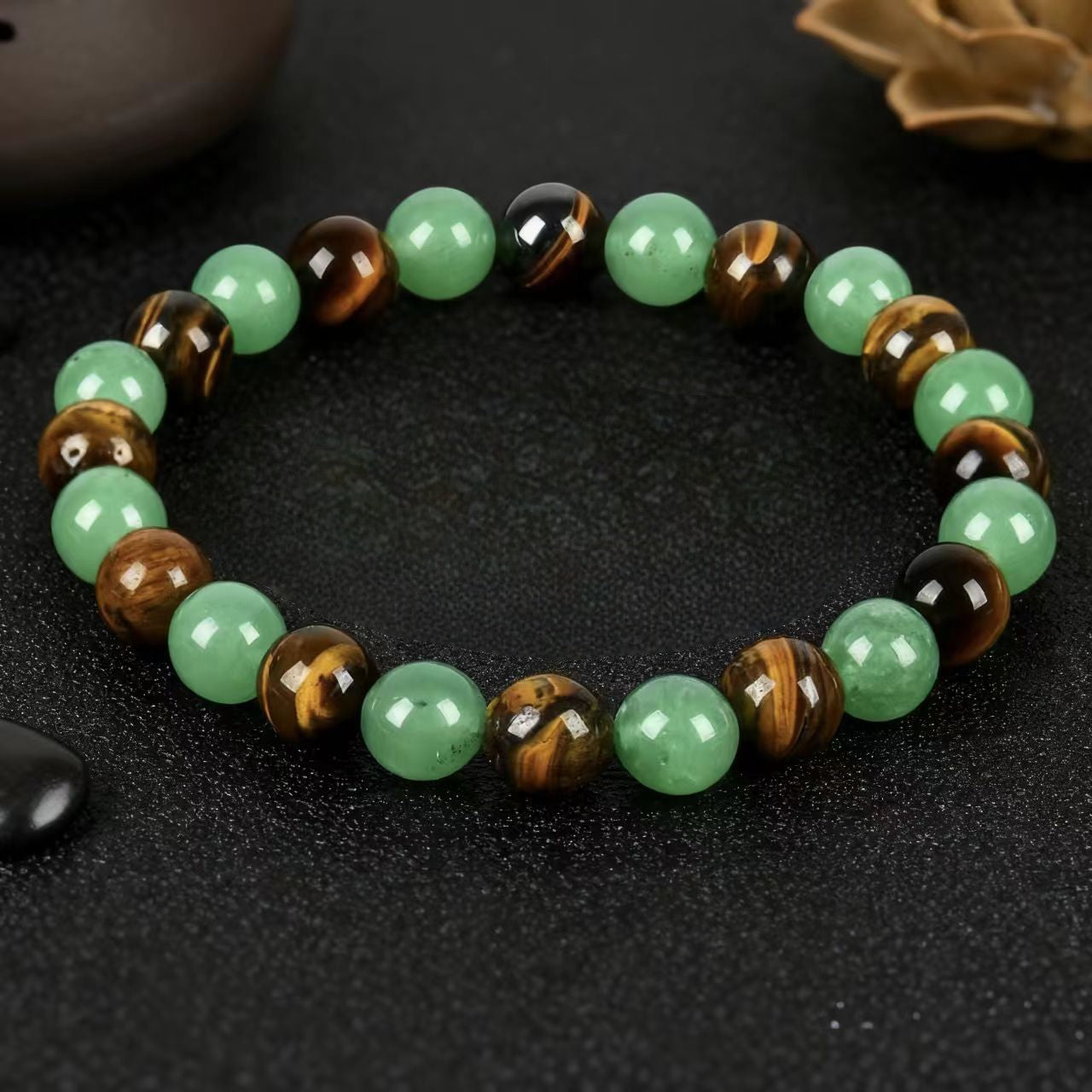 Green Jade Tiger?s Eye Wealth Bracelet feng shui anti-sha qi evil eye complementary abundance protection
